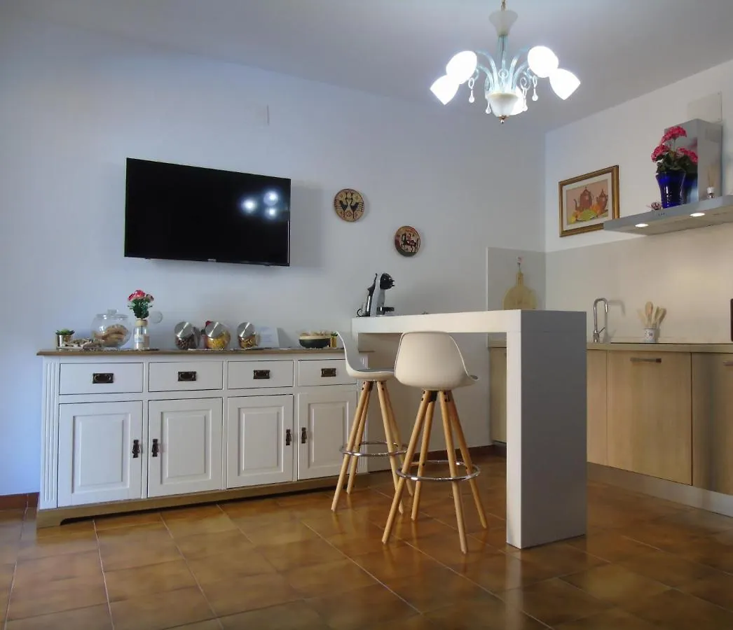 Apartment Casa Vacanza Lihele - Locazione Turistica Castelsardo Italy