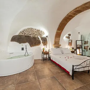  Appartamento Romantic Loft With Jacuzzi In The Castle