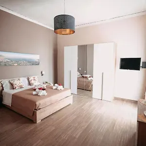 Historical Center Valery Sweet House Apartment Neapel